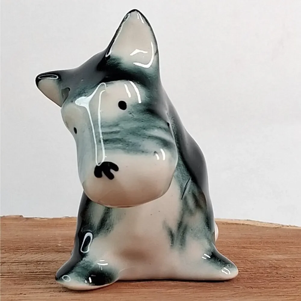 Vintage Scottish Terrier Yorkie Mixed Breed Figurine Figurine Small Blue Black
